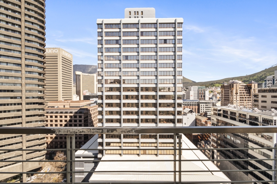 2 Bedroom Property for Sale in Cape Town City Centre Western Cape